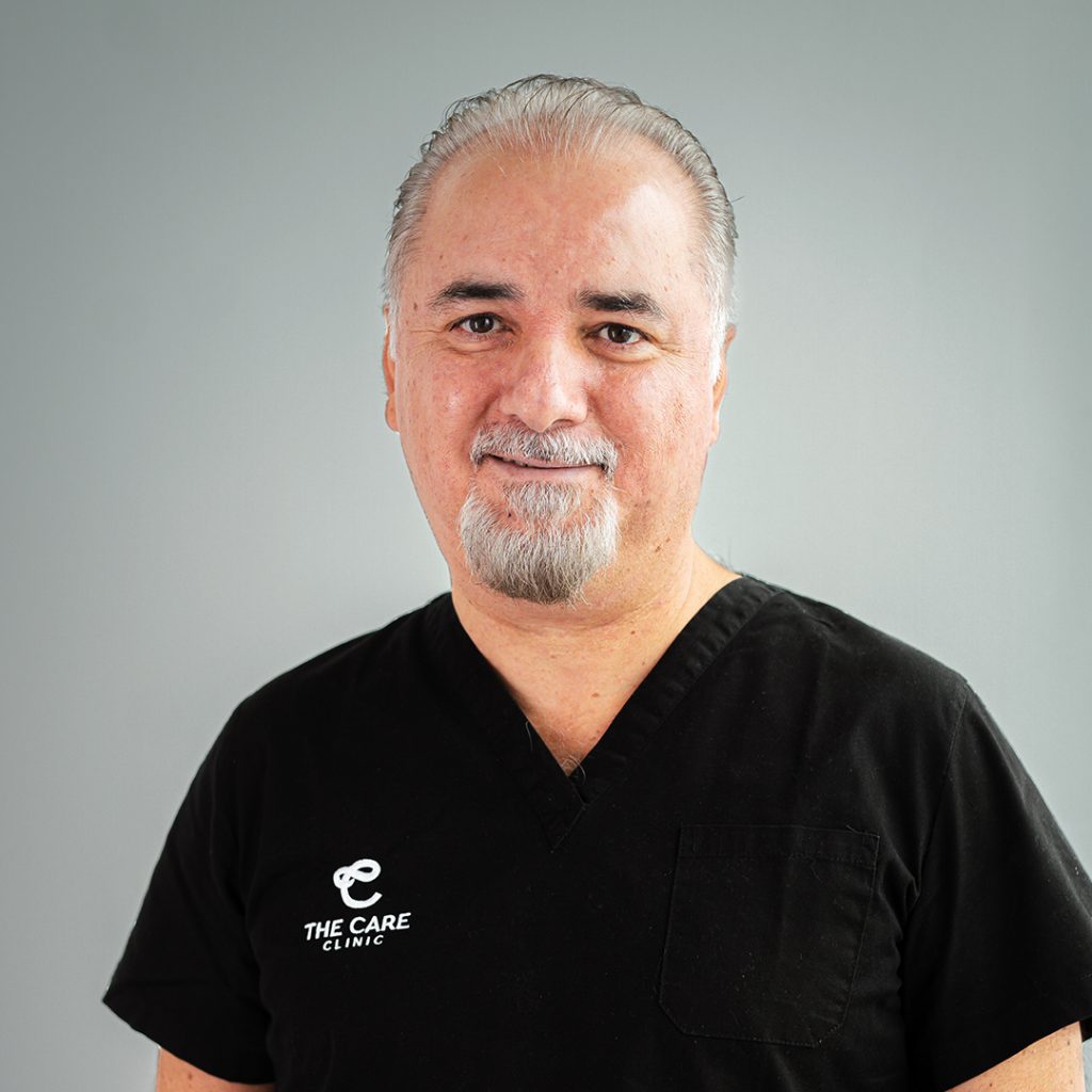 Dr. Moataz Alfares – lekár estetickej medicíny – The Care clinic